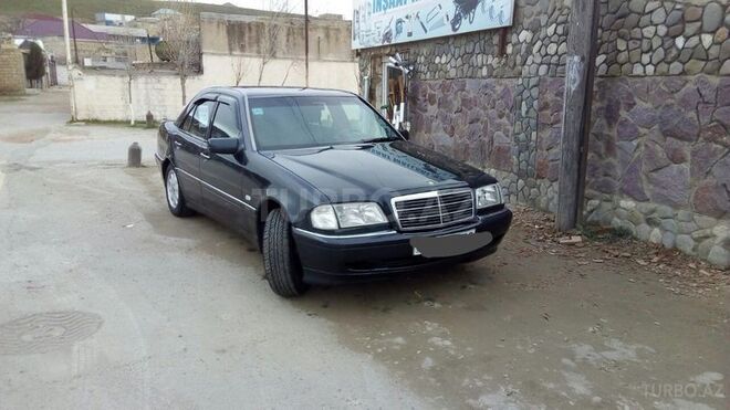 Mercedes C 240 1999, 260,000 km - 2.4 л - Bakı