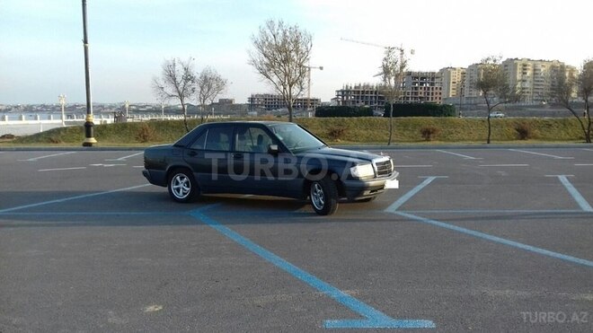 Mercedes 190 1992, 252,235 km - 2.0 l - Sumqayıt