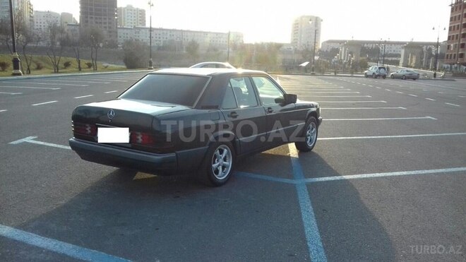 Mercedes 190 1992, 252,235 km - 2.0 l - Sumqayıt