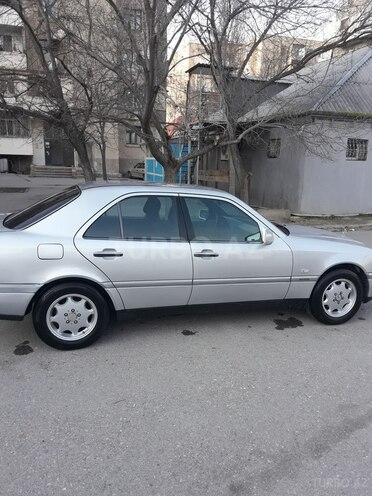 Mercedes C 200 1997, 293,250 km - 2.0 l - Bakı