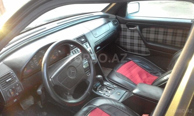 Mercedes C 280 1995, 320,000 km - 2.8 l - Bakı