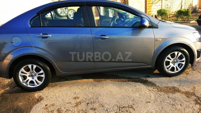 Chevrolet Aveo 2013, 77,600 km - 1.4 л - Şirvan