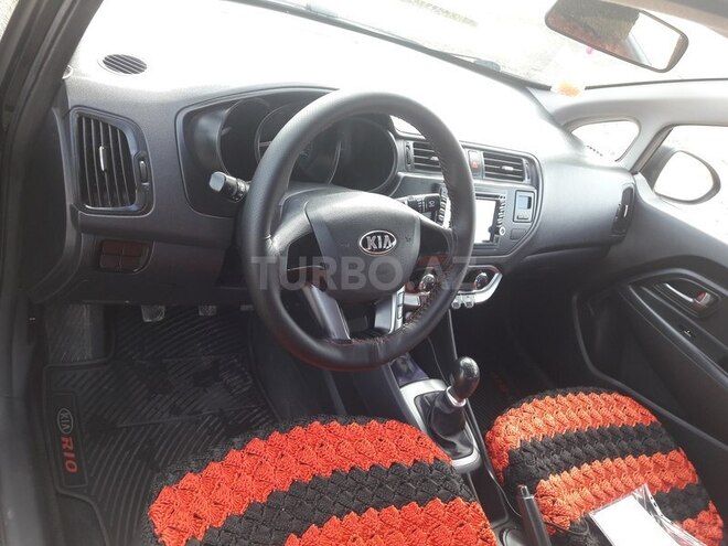 Kia Rio 2013, 9,000 km - 1.4 l - Şərur