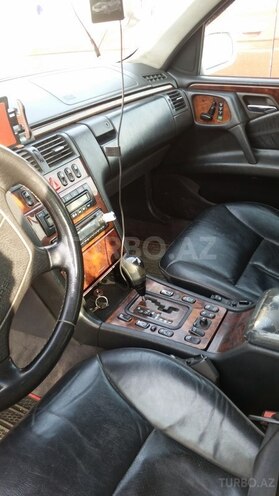 Mercedes E 290 1998, 289,000 km - 0.3 л - Bakı