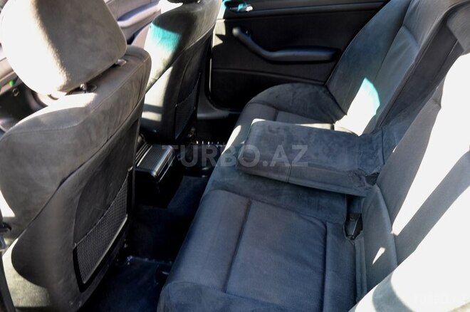 BMW 320 2003, 212,000 km - 2.2 l - Bakı