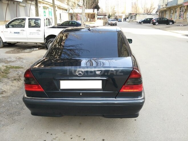 Mercedes C 240 1997, 308,000 km - 2.4 l - Bakı