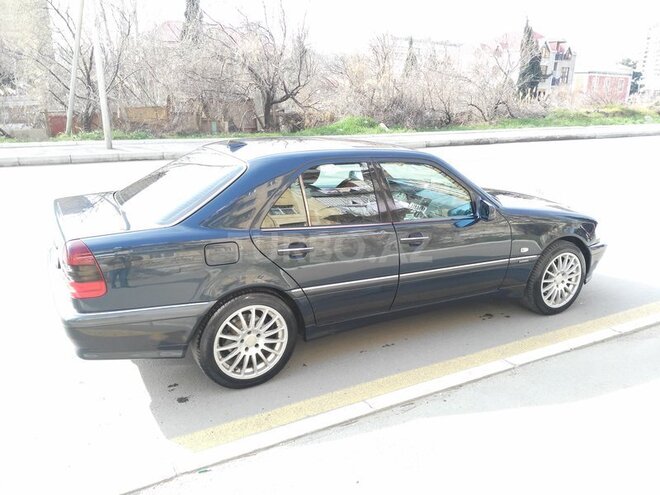 Mercedes C 240 1997, 308,000 km - 2.4 l - Bakı