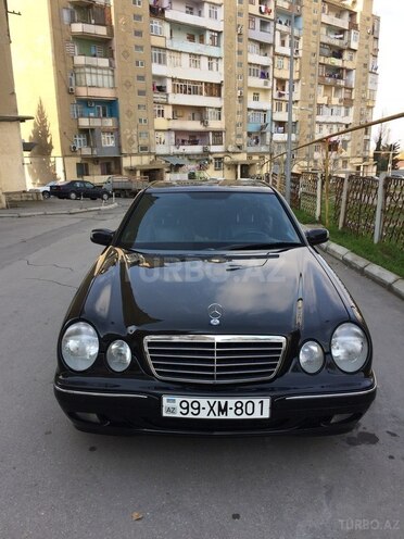 Mercedes E 240 2000, 300,000 km - 2.4 л - Bakı