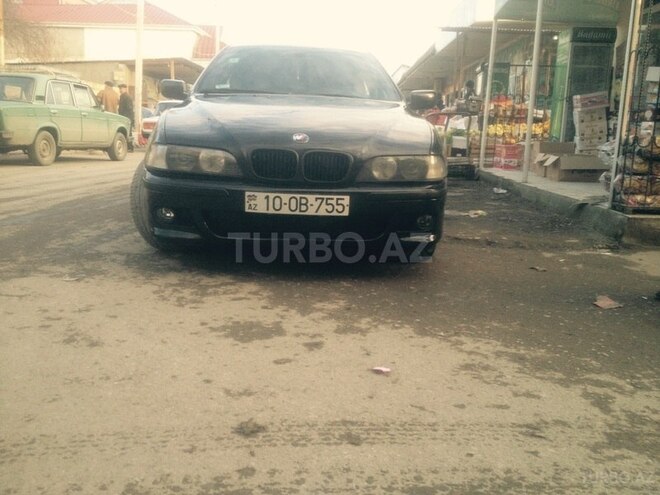 BMW 523 1999, 196,000 km - 2.5 l - Mingəçevir