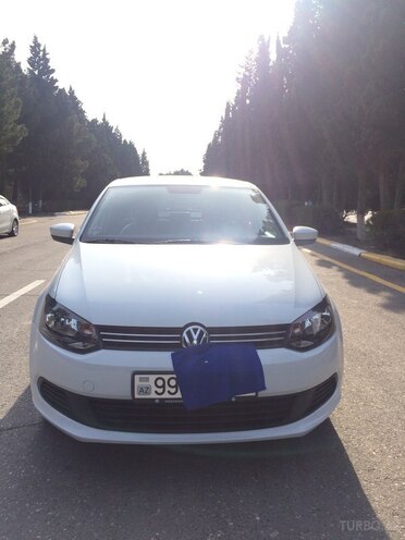 Volkswagen Polo 2014, 58,000 km - 1.6 l - Sumqayıt