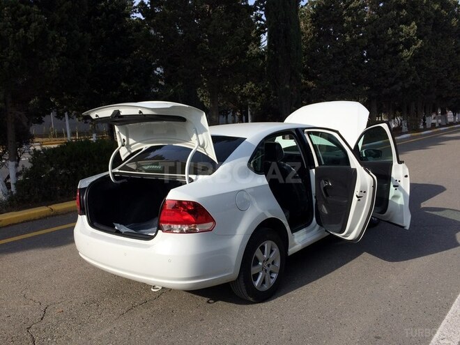 Volkswagen Polo 2014, 58,000 km - 1.6 l - Sumqayıt
