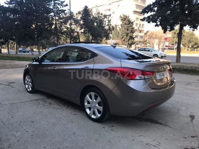 Hyundai Elantra 2010, 77,000 km - 1.8 л - Bakı
