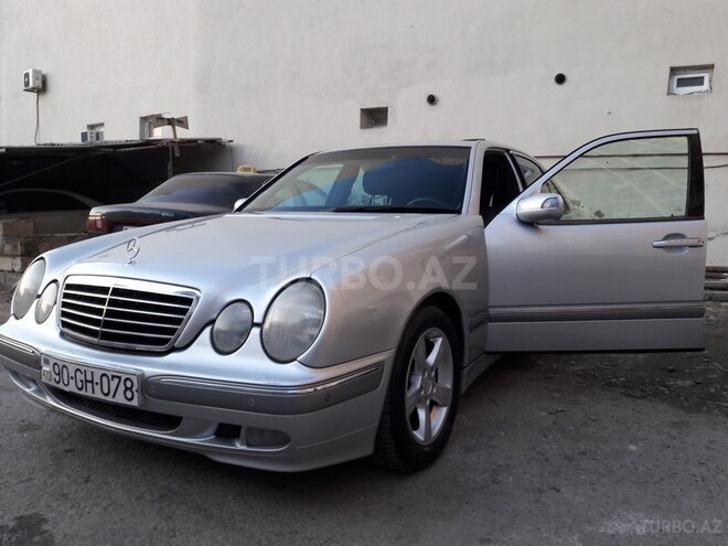 Mercedes E 240 2000, 230,000 km - 2.6 l - Bakı
