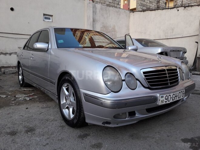 Mercedes E 240 2000, 230,000 km - 2.6 l - Bakı