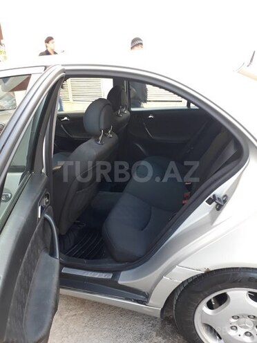 Mercedes C 220 2001, 337,000 km - 2.2 l - Bakı