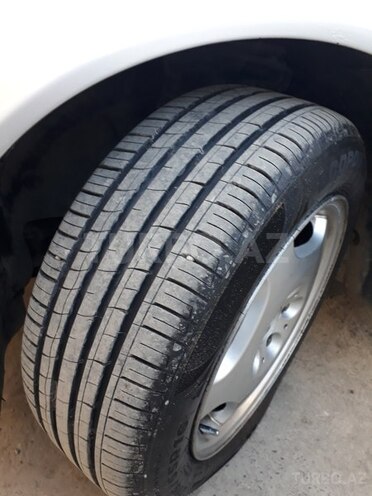Mercedes C 220 2001, 337,000 km - 2.2 l - Bakı