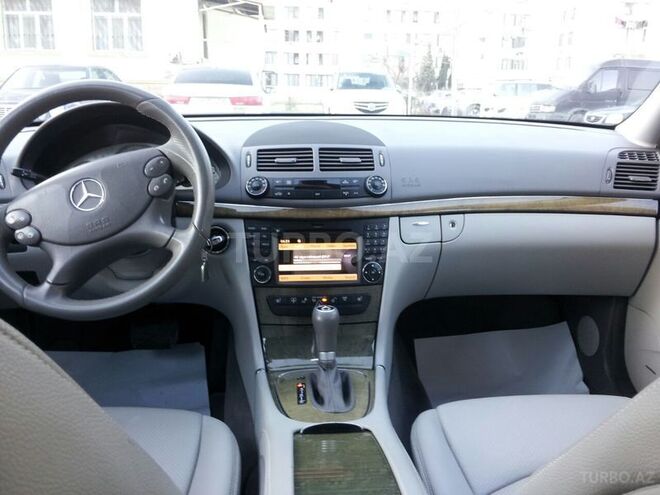 Mercedes E 350 2008, 100,000 km - 3.5 l - Bakı