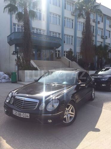 Mercedes E 320 2002, 273,000 km - 3.2 l - Bakı