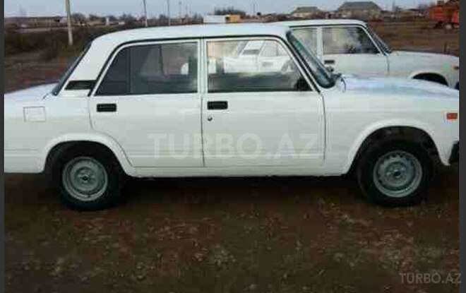 LADA (VAZ) 2107 2009, 71,000 km - 0.2 l - Şirvan