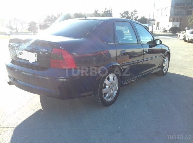 Opel Vectra 1999, 275,000 km - 2.0 l - Bakı
