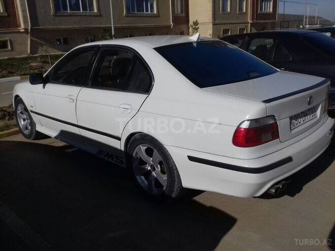 BMW 528 1998, 330,000 km - 2.8 l - Bakı