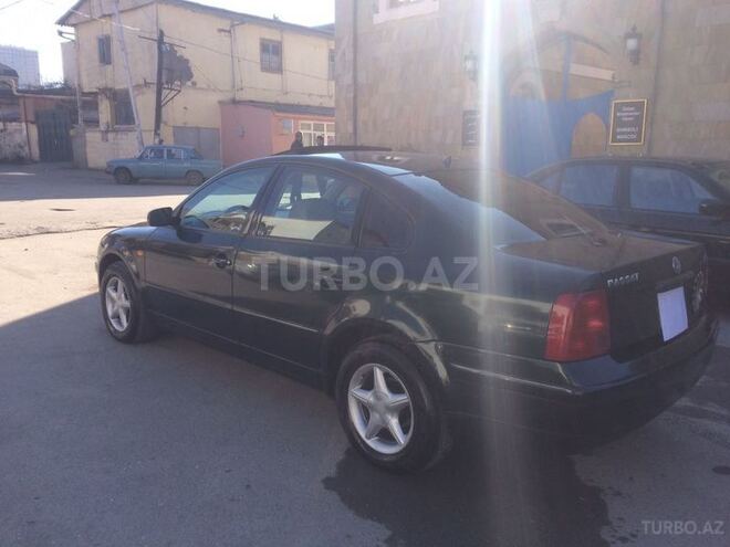 Volkswagen Passat 1999, 200,000 km - 1.8 л - Bakı