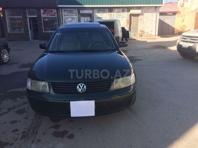 Volkswagen Passat 1999, 200,000 km - 1.8 л - Bakı