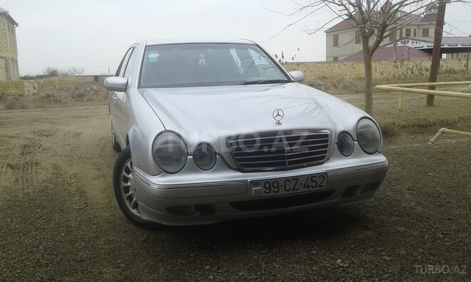 Mercedes E 280 1999, 214,000 km - 2.8 л - Salyan