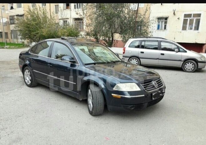 Volkswagen Passat 2004, 250,000 km - 1.8 l - Bakı