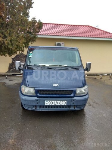 Ford Transit 2005, 400,000 km - 2.0 l - Qax