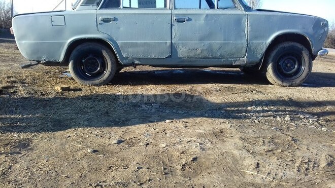 LADA (VAZ) 21011 1979, 250,000 km - 1.2 л - Sabirabad