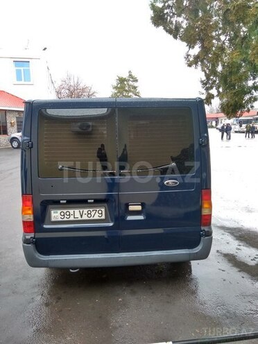 Ford Transit 2005, 400,000 km - 2.0 l - Qax