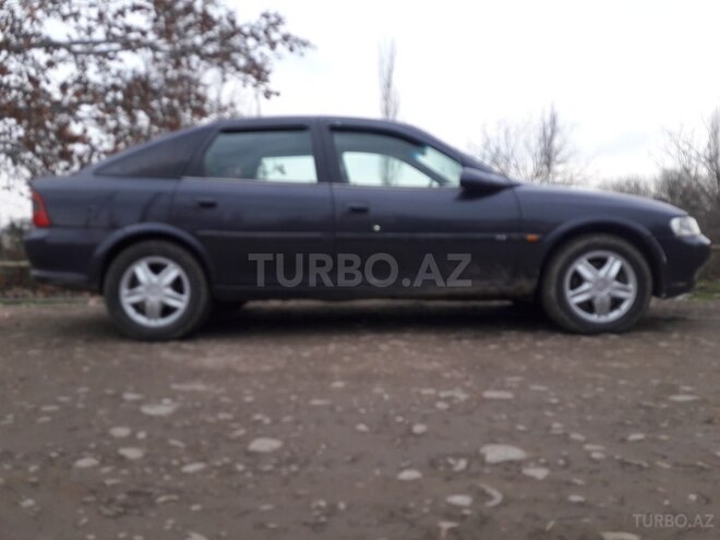 Opel Vectra 1996, 276,776 km - 2.5 l - Ağstafa