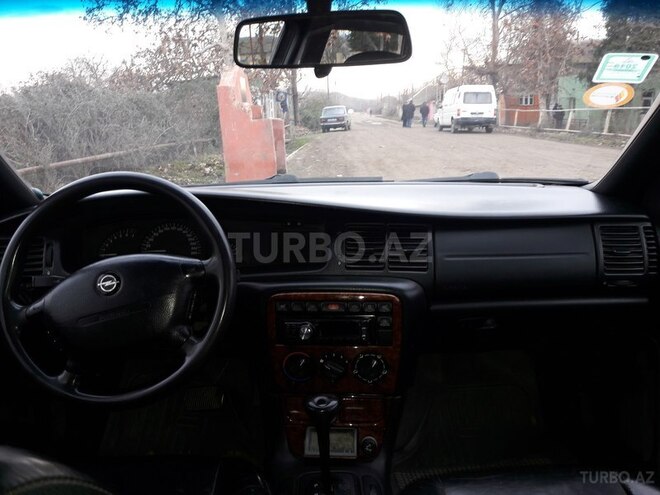 Opel Vectra 1996, 276,776 km - 2.5 l - Ağstafa