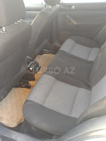 Volkswagen Jetta 2003, 190 km - 13.0 л - Bakı