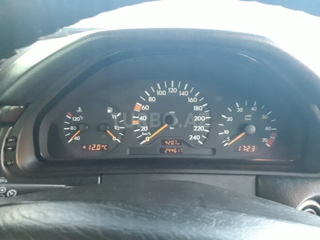Mercedes E 230 1997, 244,617 km - 2.3 л - Bərdə
