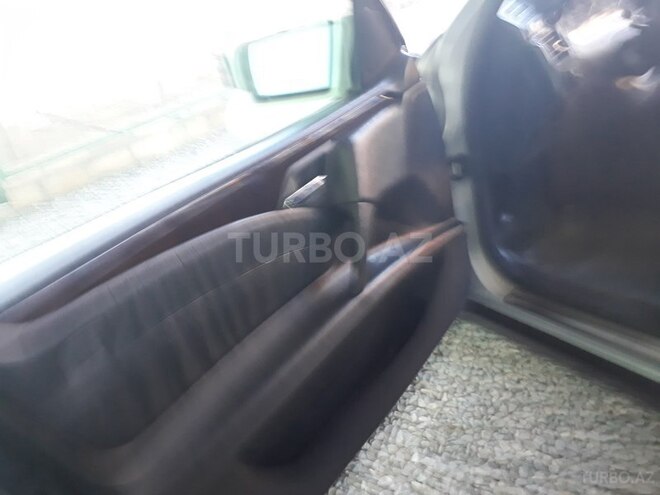 Mercedes E 230 1997, 244,617 km - 2.3 л - Bərdə