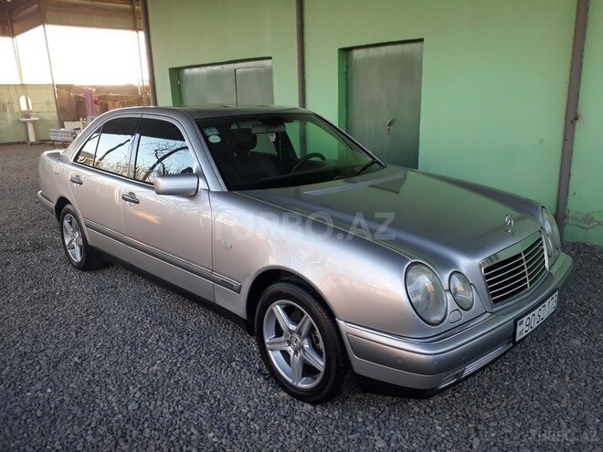 Mercedes E 230 1997, 244,617 km - 2.3 л - Bərdə