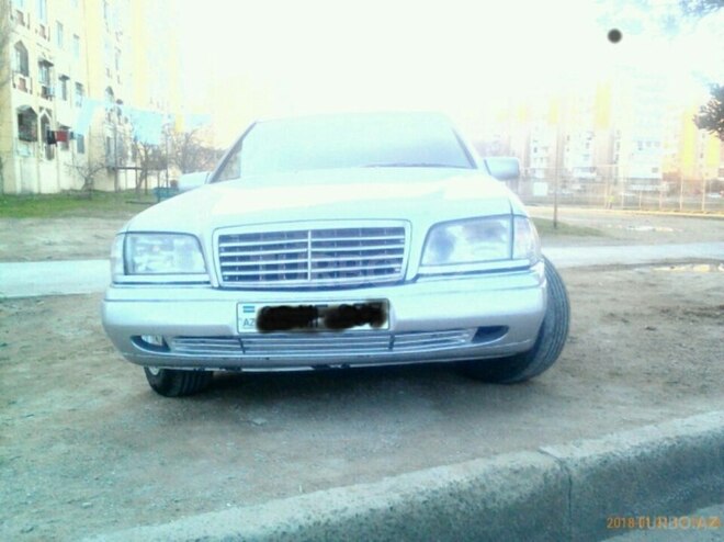 Mercedes C 180 1995, 255,000 km - 1.8 l - Bakı