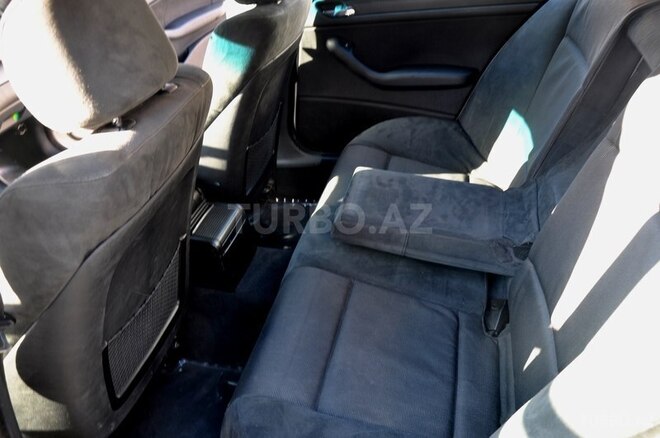BMW 320 2003, 208,000 km - 2.2 l - Bakı