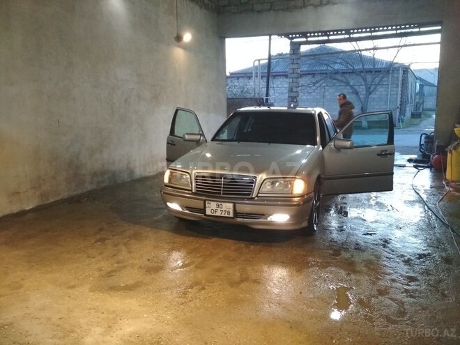 Mercedes C 230 1997, 246,900 km - 2.0 l - Bakı