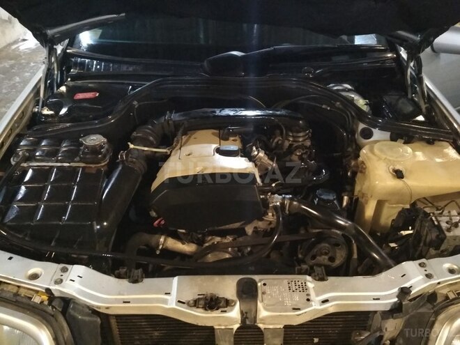 Mercedes C 230 1997, 246,900 km - 2.0 l - Bakı