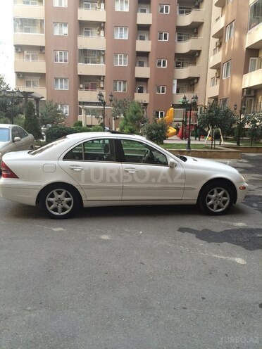 Mercedes C 240 2002, 200,000 km - 2.6 l - Bakı