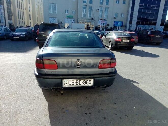 Opel Omega 1997, 227,000 km - 2.0 л - Bakı