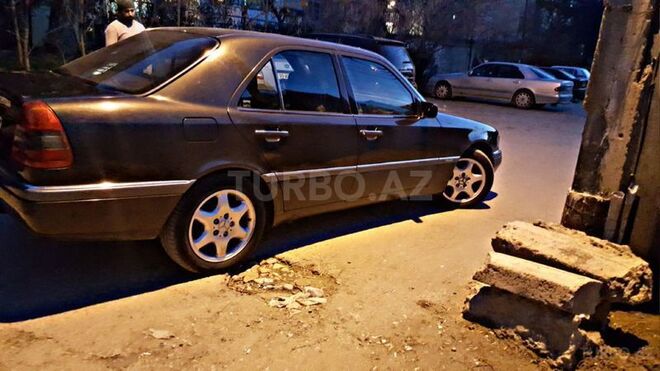 Mercedes C 280 1994, 355,085 km - 2.8 l - Bakı