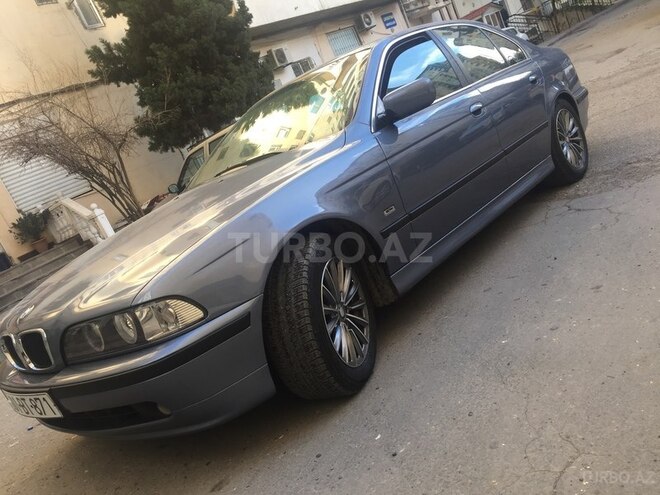 BMW 520 2001, 312,000 km - 2.0 l - Bakı