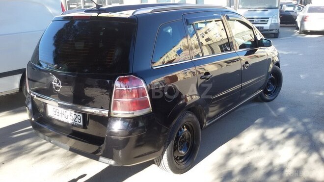 Opel Zafira 2006, 187,000 km - 2.2 л - Sumqayıt