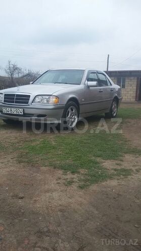 Mercedes C 230 1998, 207,601 km - 2.3 l - Sabirabad
