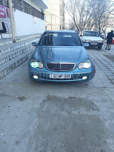 Mercedes C 270 2001, 346,000 km - 2.7 л - Bakı