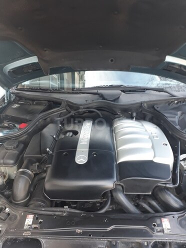 Mercedes C 270 2001, 346,000 km - 2.7 л - Bakı